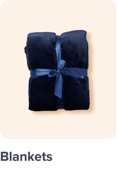 /home-and-kitchen/bedding-16171/blankets-and-throws/bath-and-bedding-essentials-ae-sa