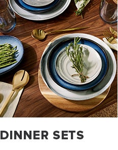 /home-and-kitchen/kitchen-and-dining/serveware/dinnerware-sets?sort[by]=popularity&sort[dir]=desc