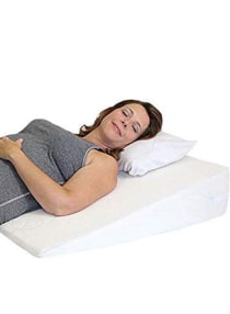 brookstone wedge pillow reviews