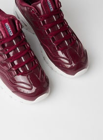 skechers energy thriller knight sneaker